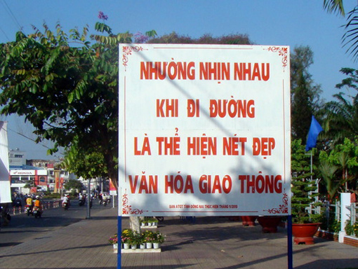 Học lại văn hóa nhường đường - Bài 2 ảnh 1